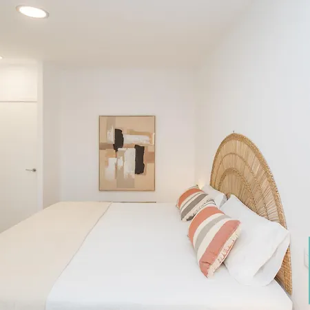 아파트 Duplex Albareda By Carla