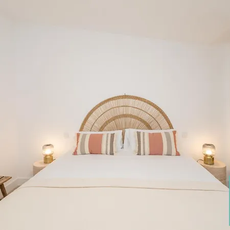 Appartamento Duplex Albareda By Carla *