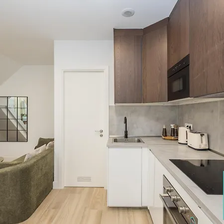 아파트 Duplex Albareda By Carla